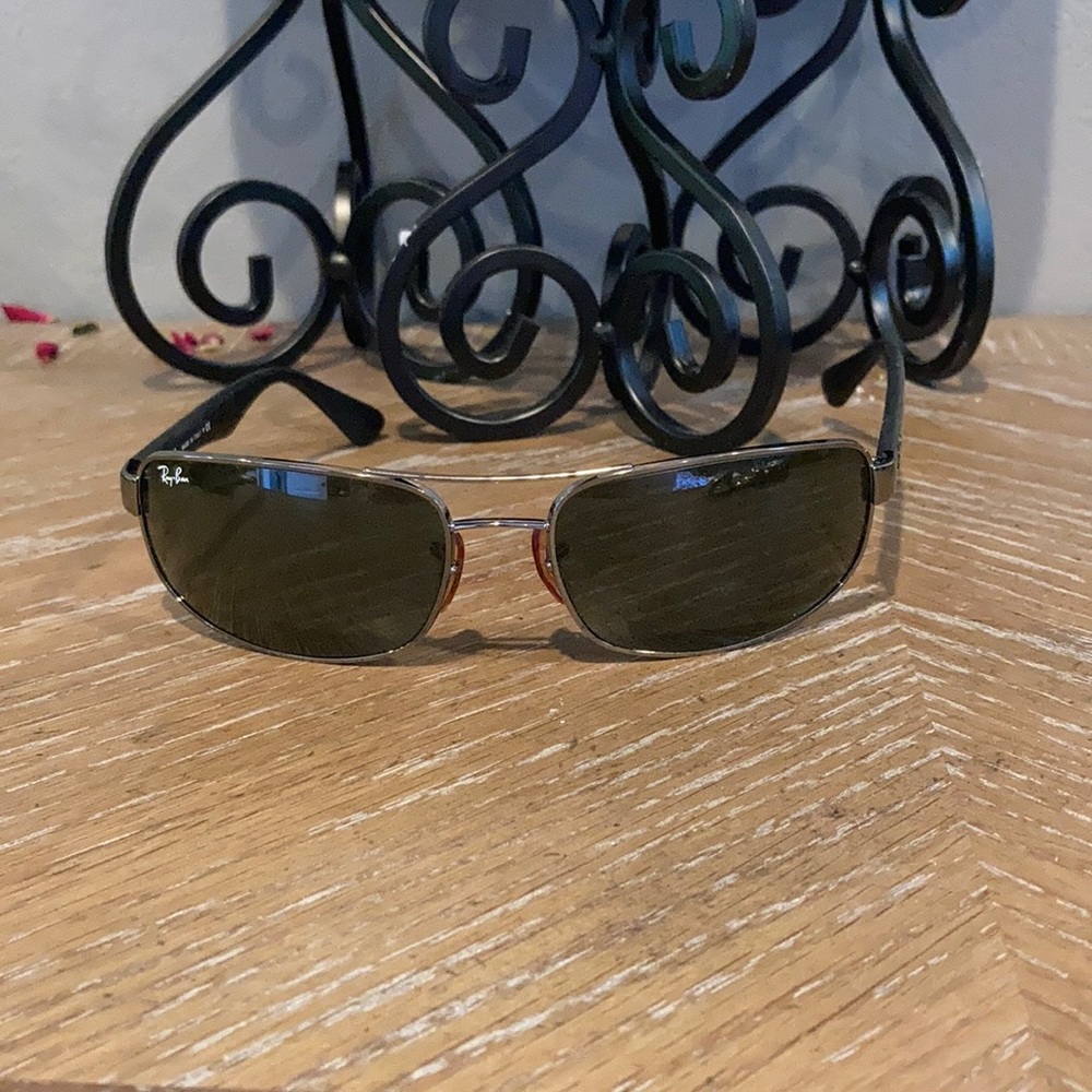 🔥 POLARIZED RAY BAN SUN GLASSES
